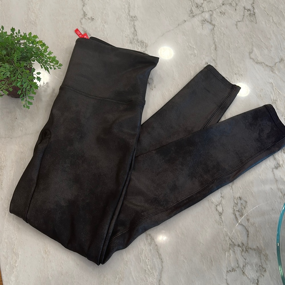 Spanx faux leather leggings